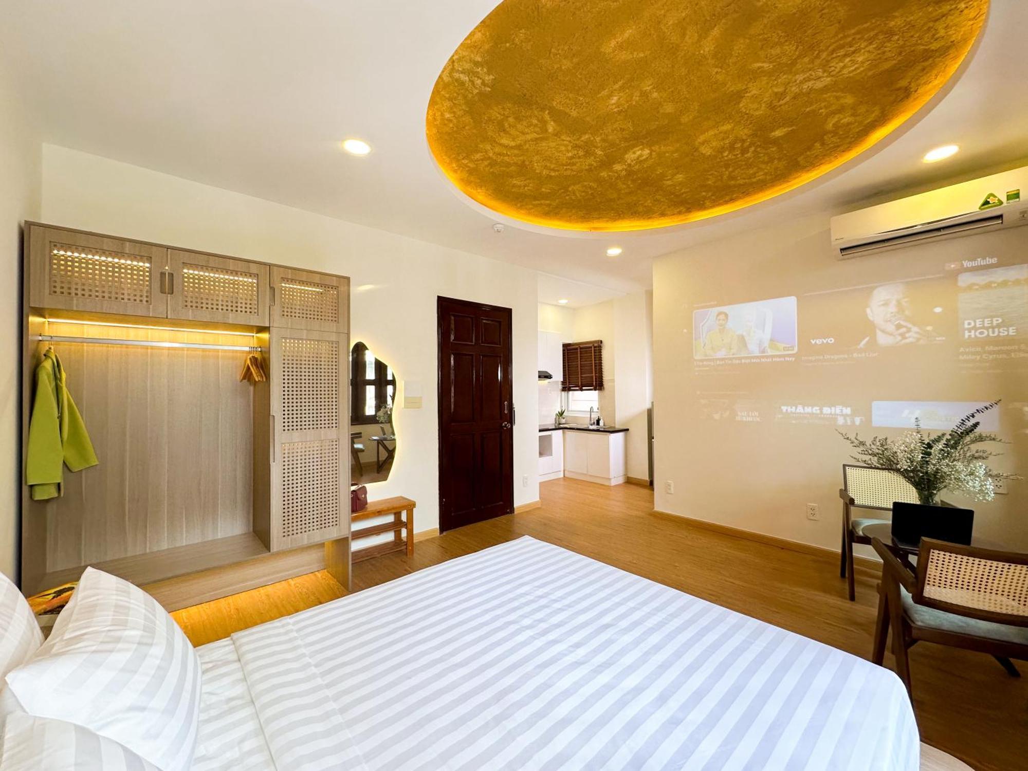 Airie Living Hotel Хошимин Екстериор снимка