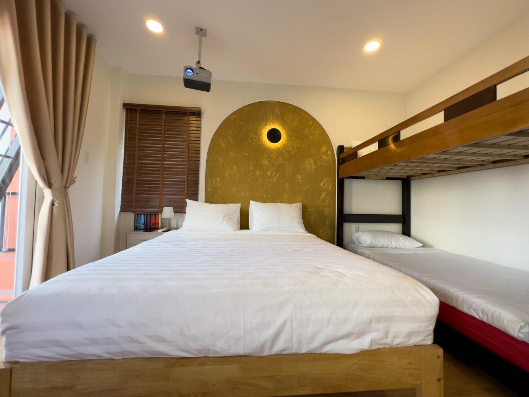 Airie Living Hotel Хошимин Екстериор снимка