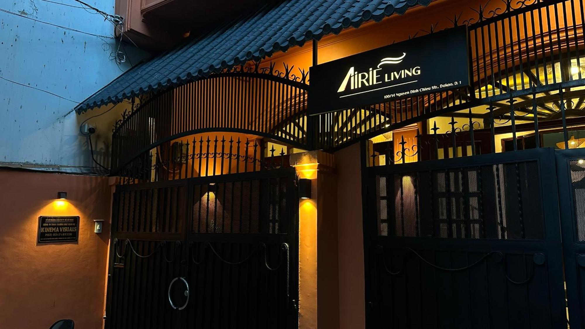 Airie Living Hotel Хошимин Екстериор снимка